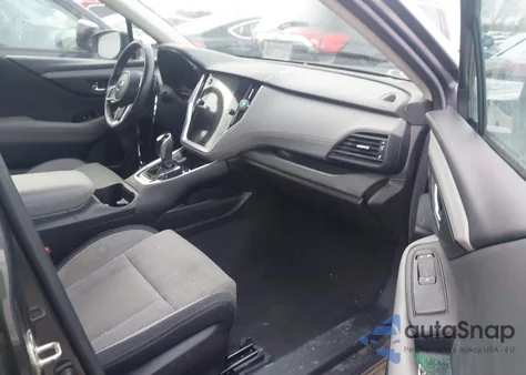 2020 Subaru Outback Premium z USA, uszkodzony, nr VIN 4S4BTACC7L3109470